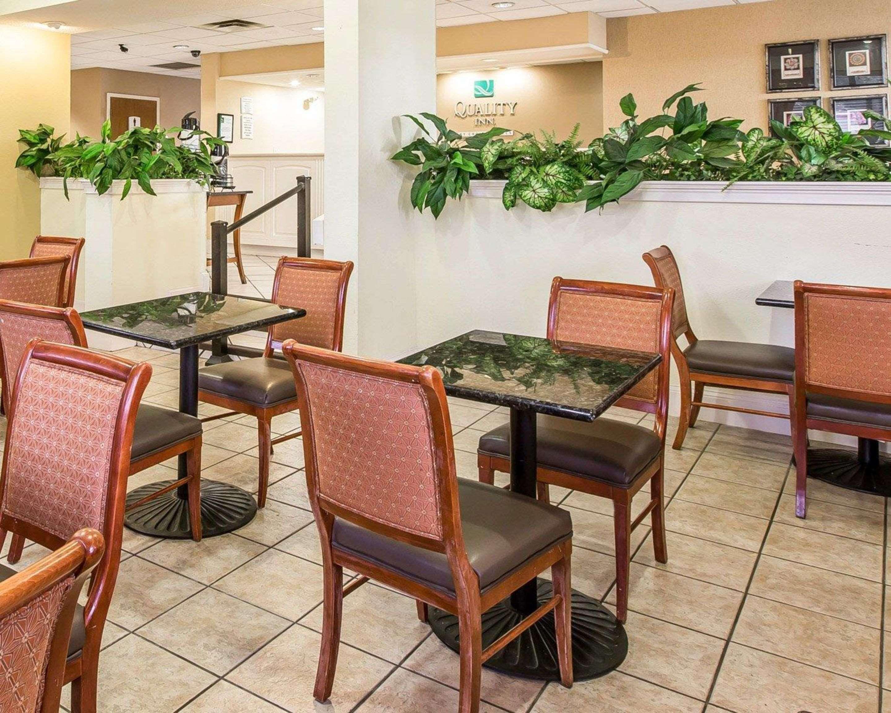Quality Inn At The Mall - Валдоста Экстерьер фото