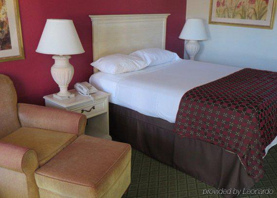 Quality Inn At The Mall - Валдоста Экстерьер фото