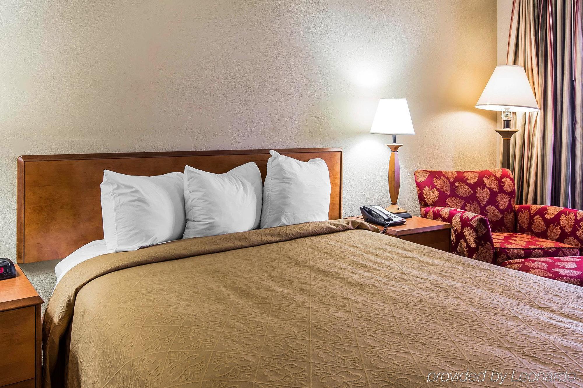 Quality Inn At The Mall - Валдоста Экстерьер фото