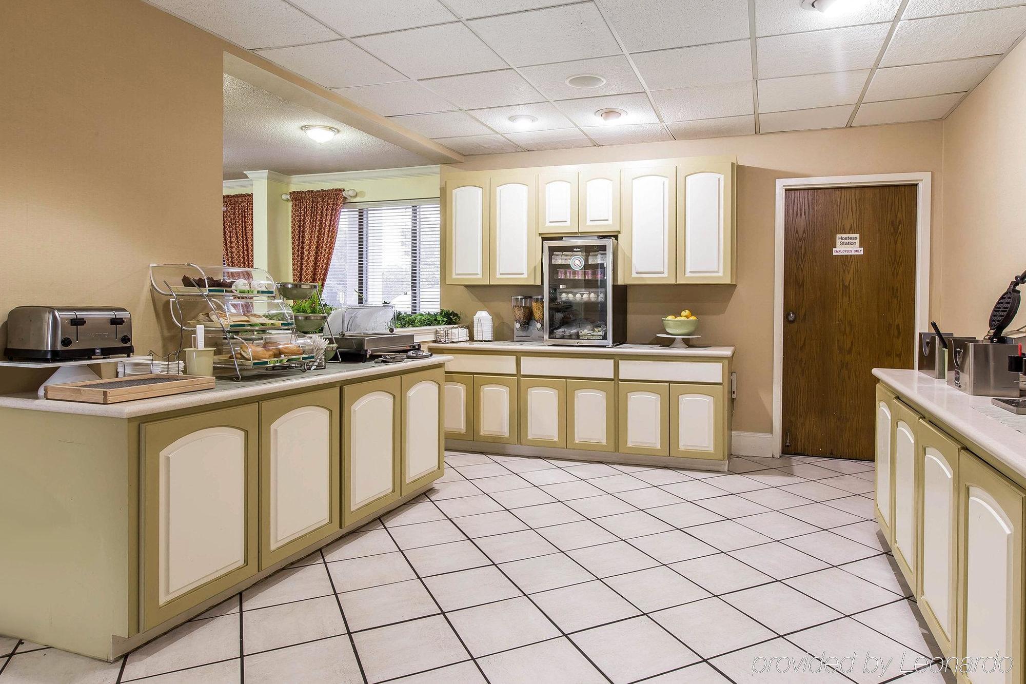 Quality Inn At The Mall - Валдоста Экстерьер фото